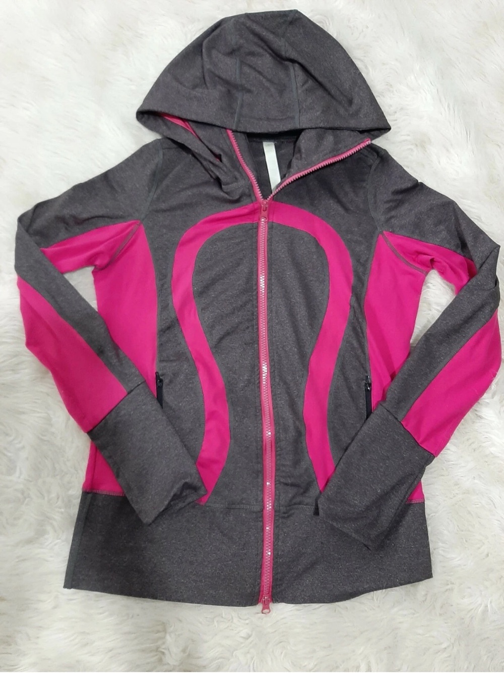 Lululemon In Stride Jacket 💕🩶  Size 8